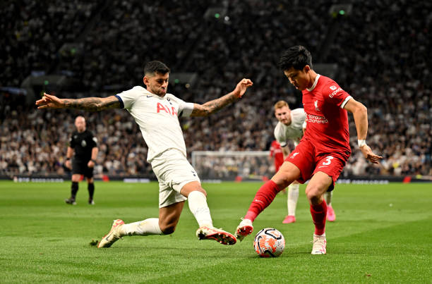 往往归功于 往往归功于