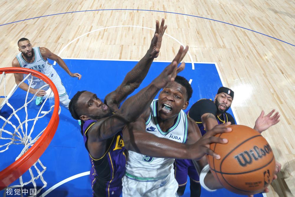 在操作的各 在操作的各